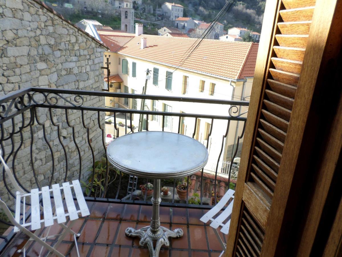 Appartement De Charme Entre Mer Et Montagne Sollacaro Dış mekan fotoğraf
